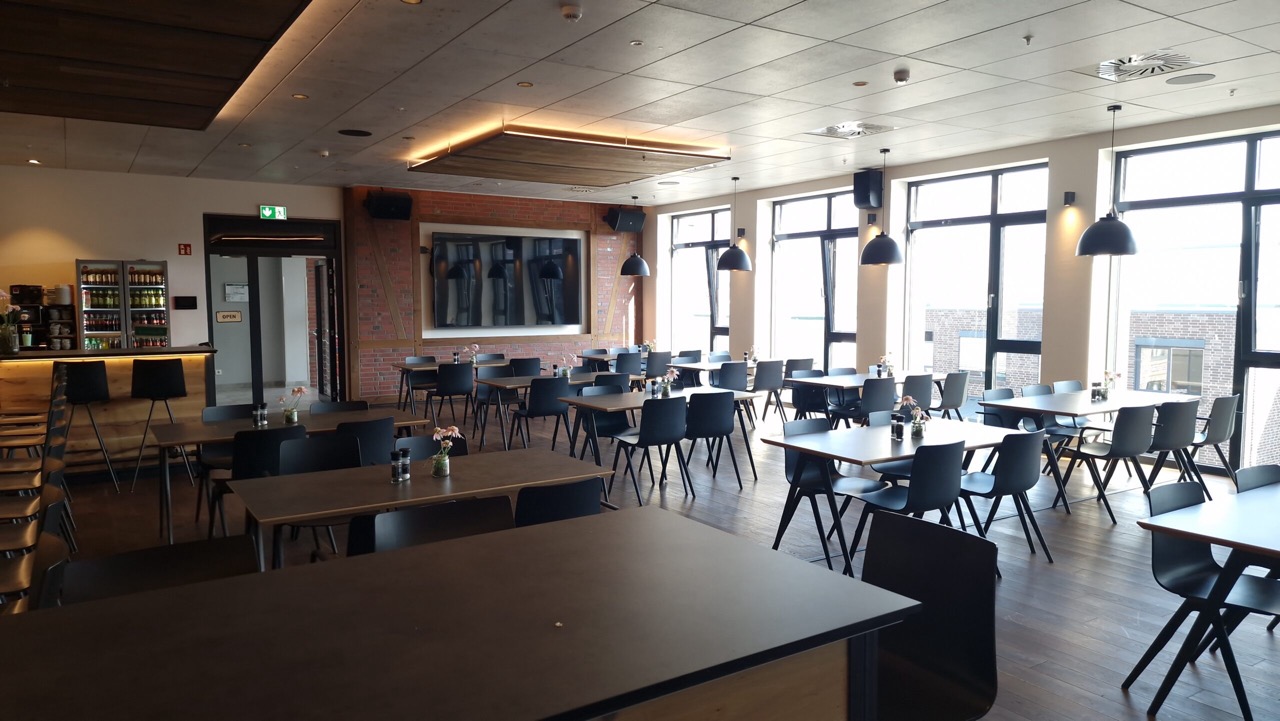 Lautsprecher für Restaurants oder Cantinen