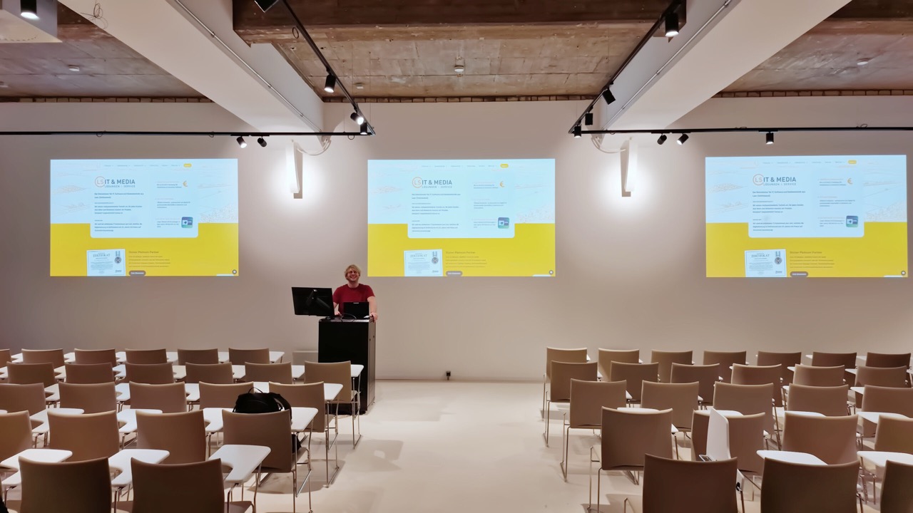 135-Zoll Philips Unite LED-Wall im Sitzungssaal der Stadt Leer